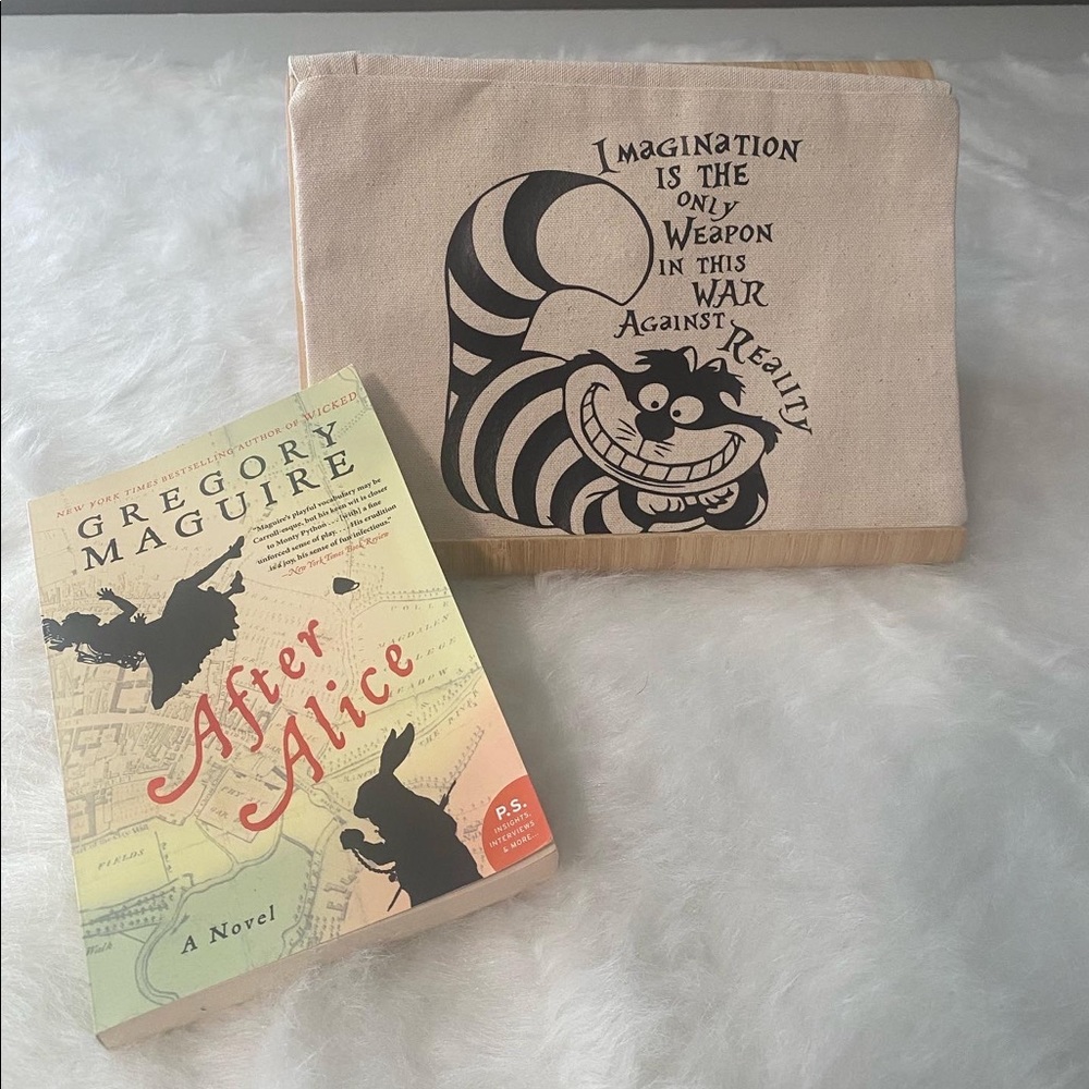 Cheshire Cat Book Sleeve